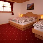 In Flora Apartamento