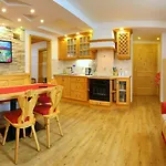 Apartma Apartments In Villa Flora Kranjska Gora