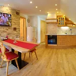 In Flora Апартаменты