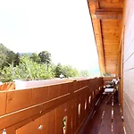 In Flora Апартаменты