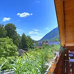 In Flora Апартаменты *