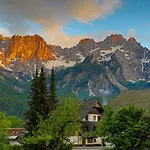 Apartments In Villa Flora * Kranjska Gora