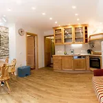 Apartments In Villa Flora Apartma Kranjska Gora