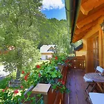 In Flora Apartamento