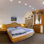 Apartament In Flora *