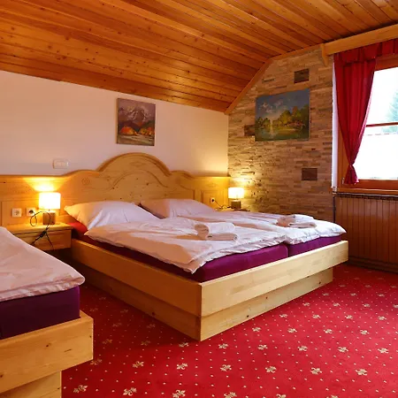 In Flora * Kranjska Gora