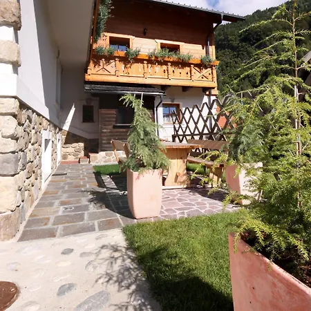 Apartments In Villa Flora