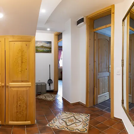 In Flora * Kranjska Gora