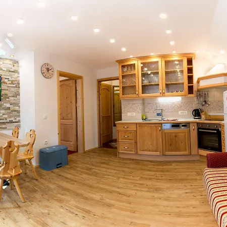 In Flora Apartamento Kranjska Gora
