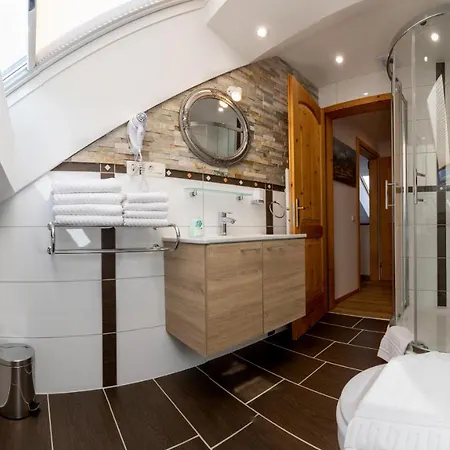 In Flora Apartman Kranjska Gora