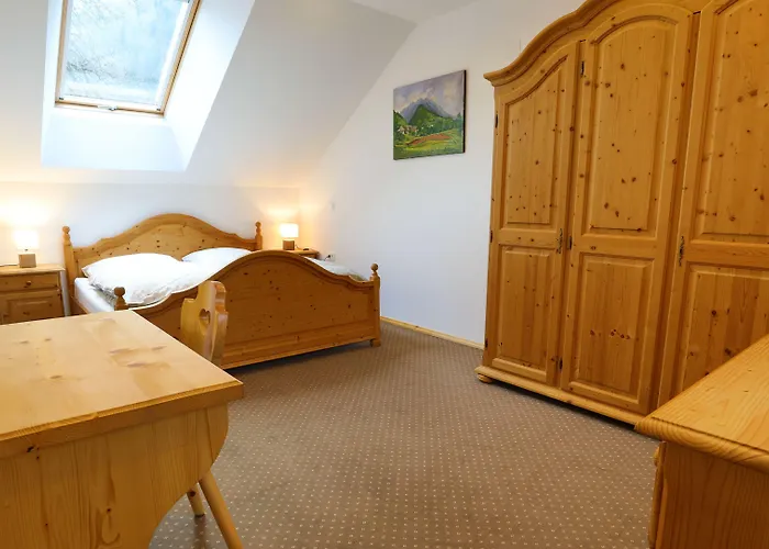 Apartments In Villa Flora