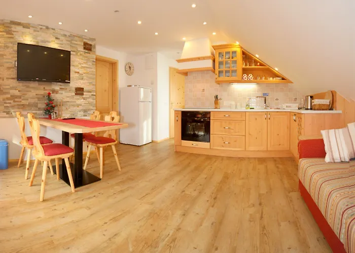 Apartments In Villa Flora Διαμέρισμα *