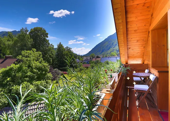 Apartments In Villa Flora