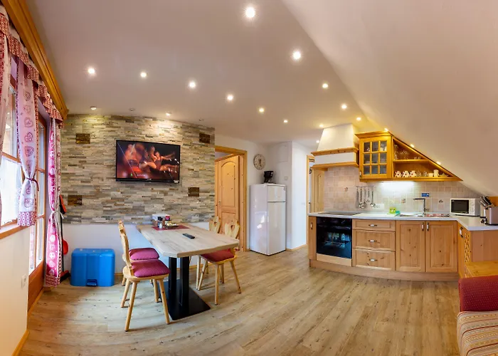 Apartments In Villa Flora * Kranjska Gora